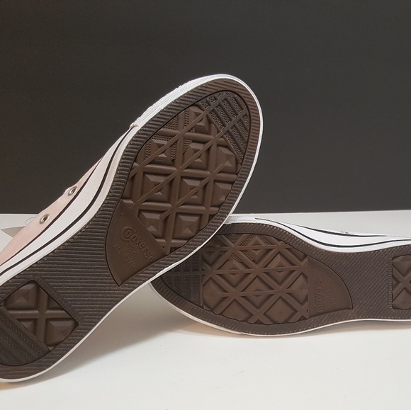 Converse Women's Chuck Taylor Velvet High Tops - Picture 4 of 6